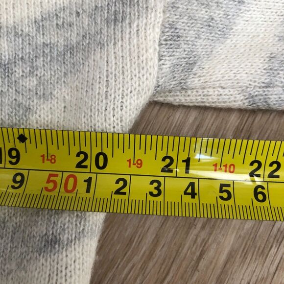 Ann Taylor Loft Gray White Wool Blend Zebra Striped Cozy Soft Tunic Sweater XS - Picture 8 of 12